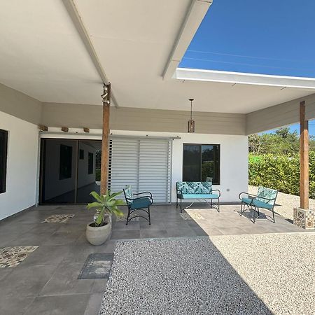 ליברייה Amazilia Guesthouse מראה חיצוני תמונה