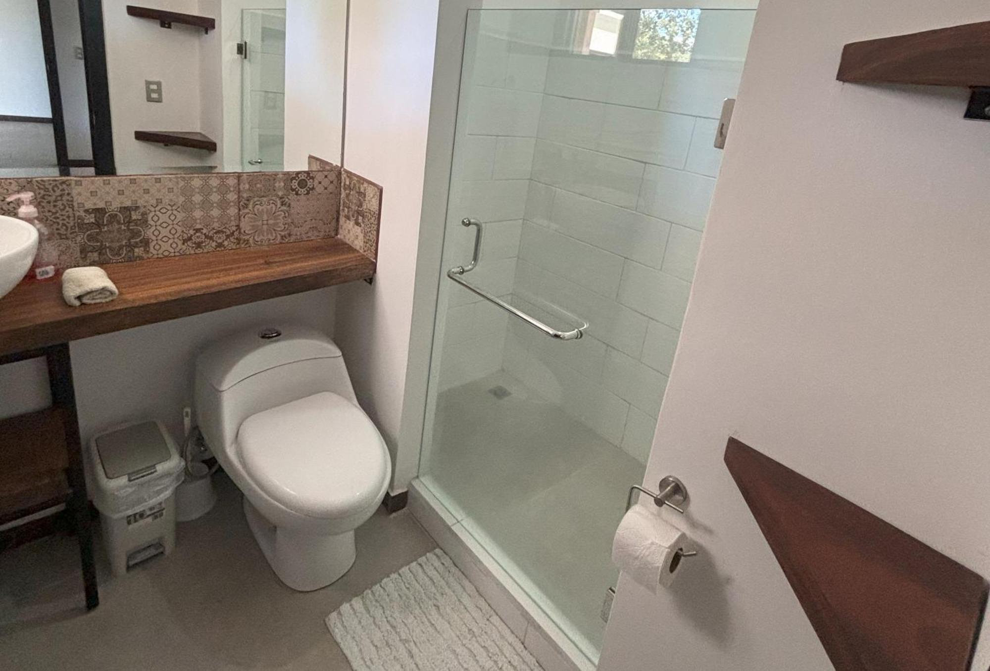 ליברייה Amazilia Guesthouse מראה חיצוני תמונה