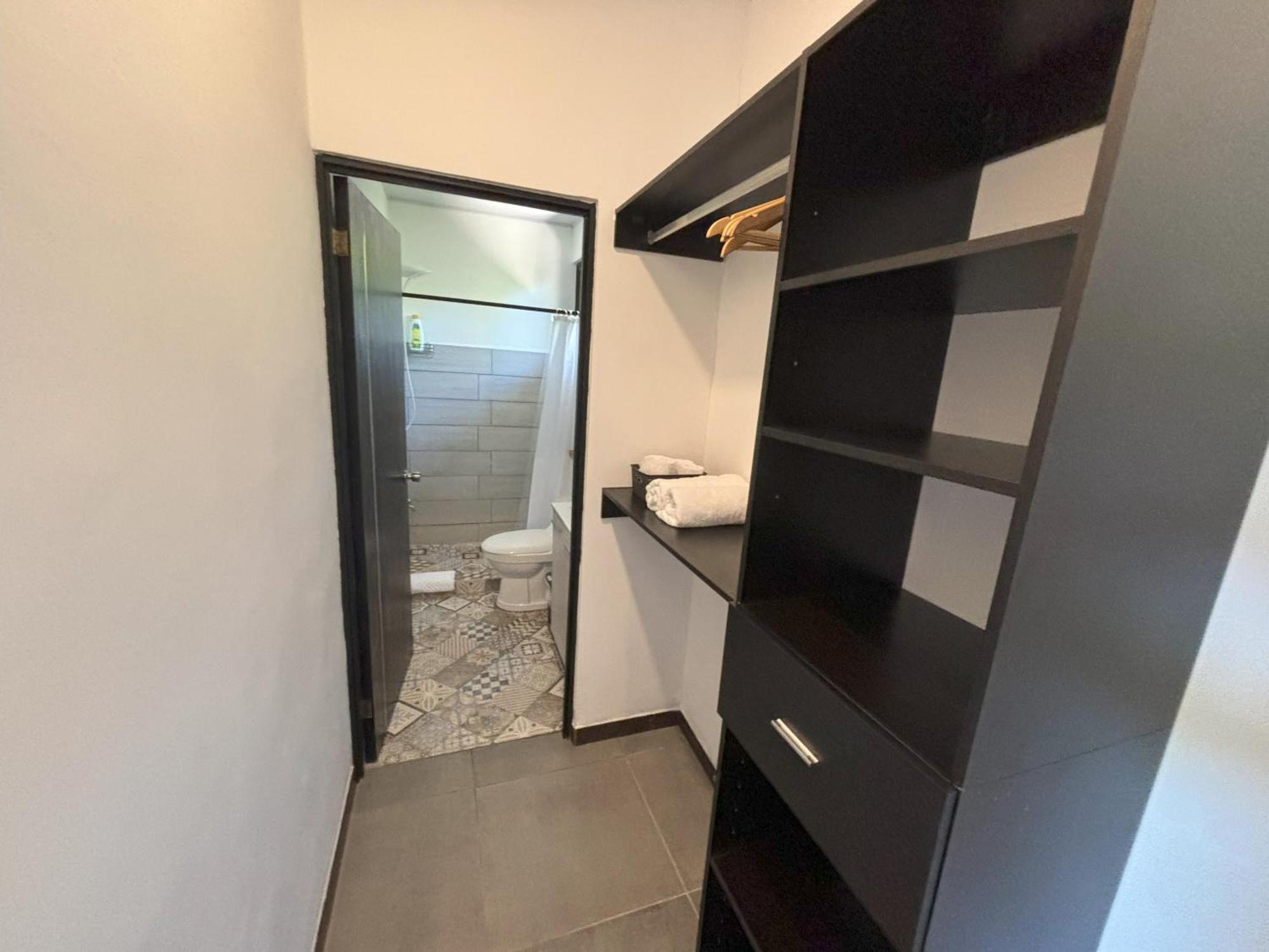 ליברייה Amazilia Guesthouse מראה חיצוני תמונה